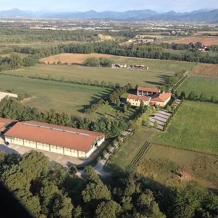 ファームステイ Ca Del Lupo Pallazzolo sullʼOglio